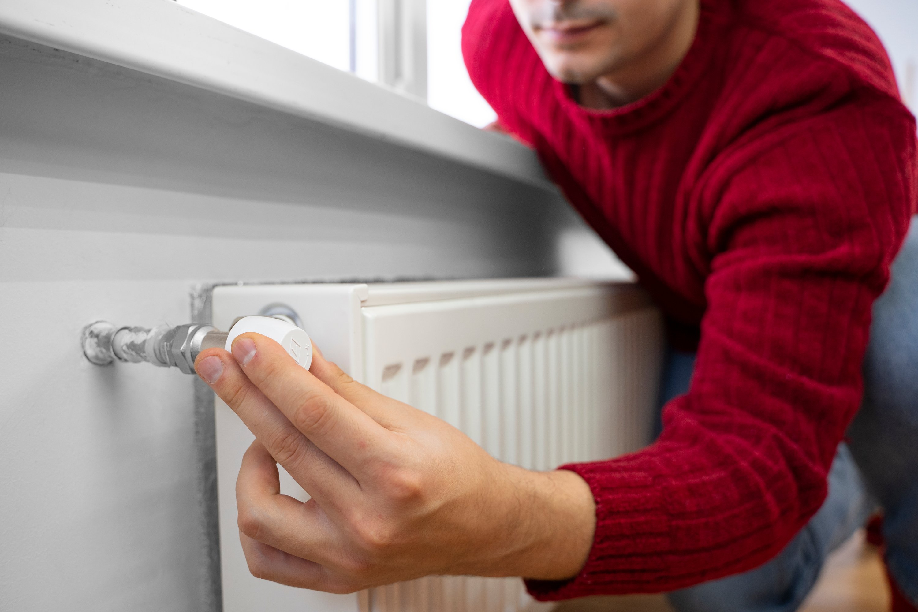 close-up-man-using-rotary-switch